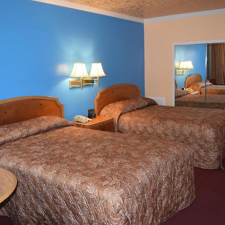 Fort Eustis Inn Newport News Eksteriør billede